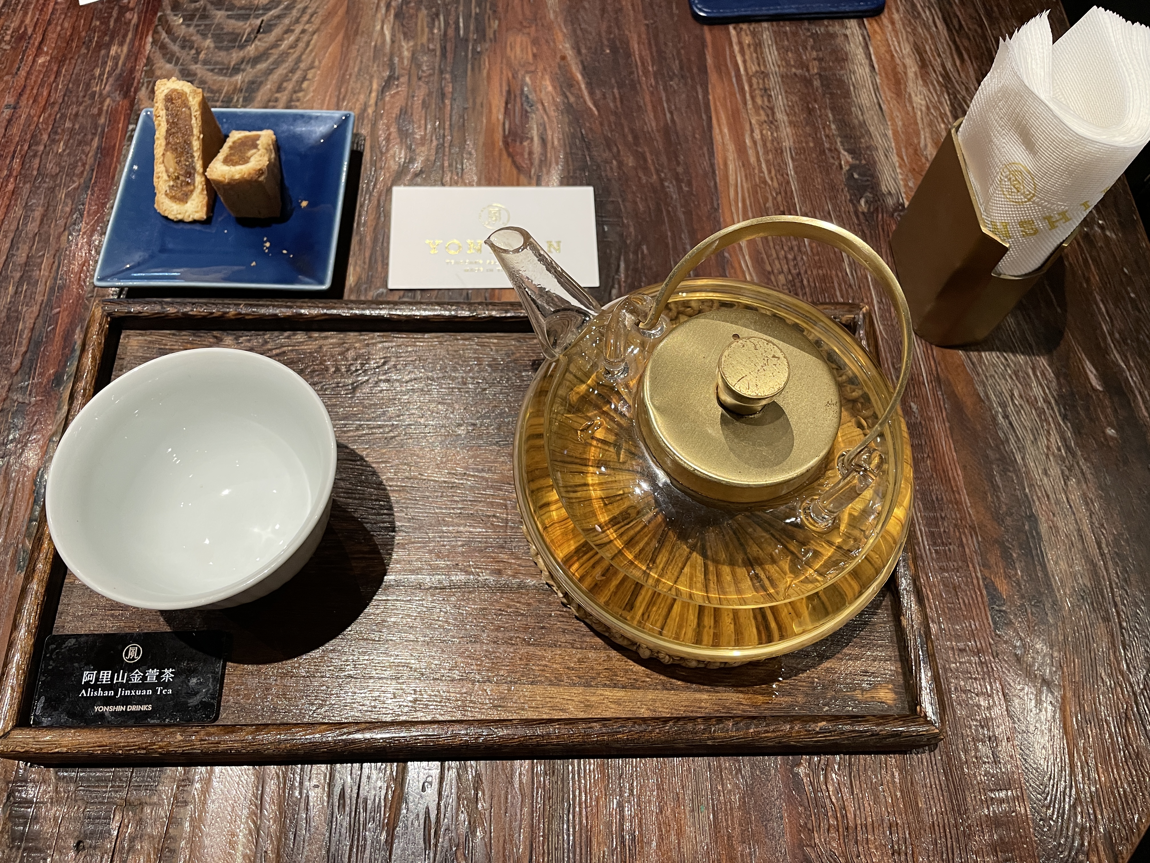 Glass teapot tea service