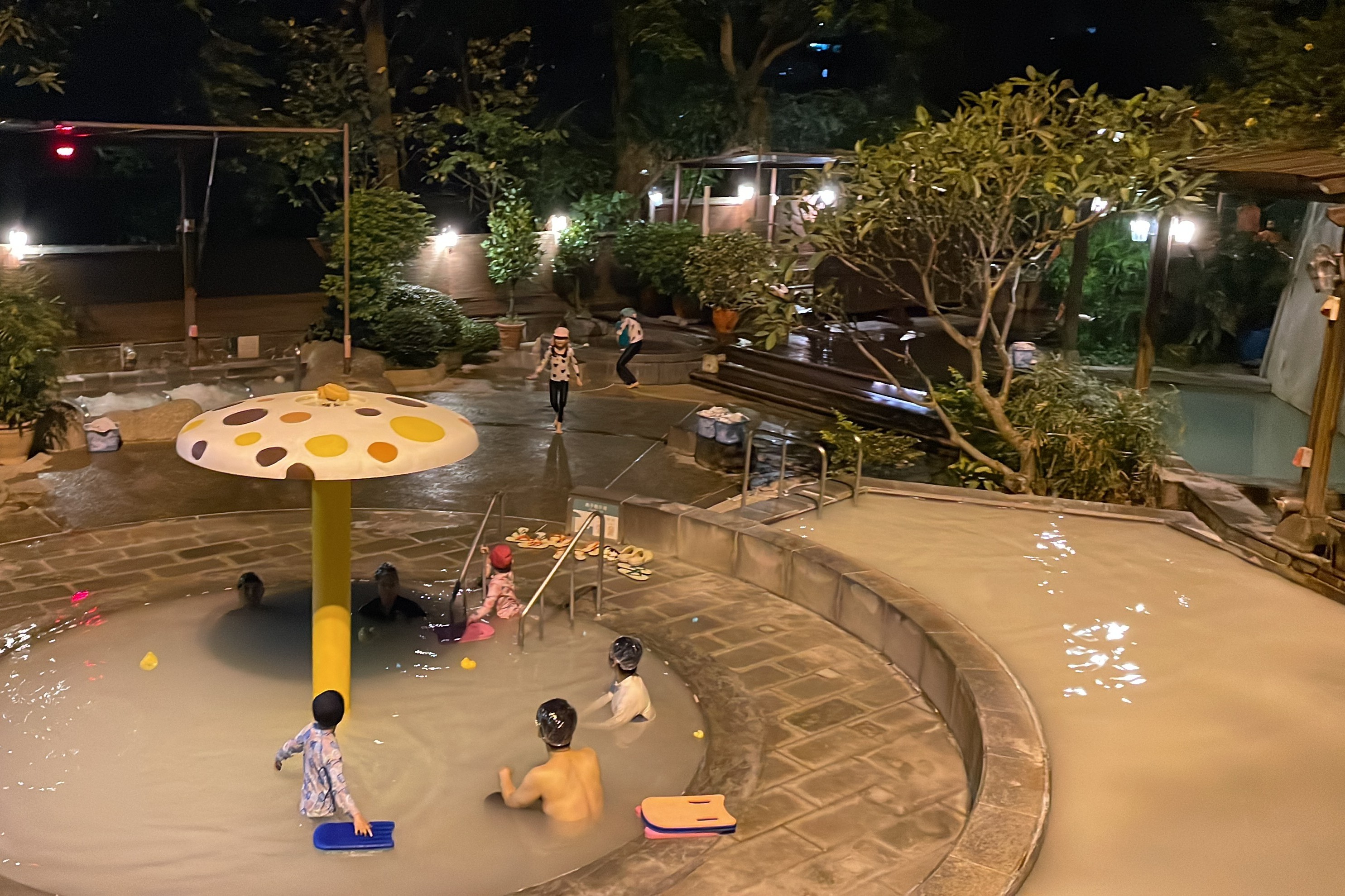 Night pool