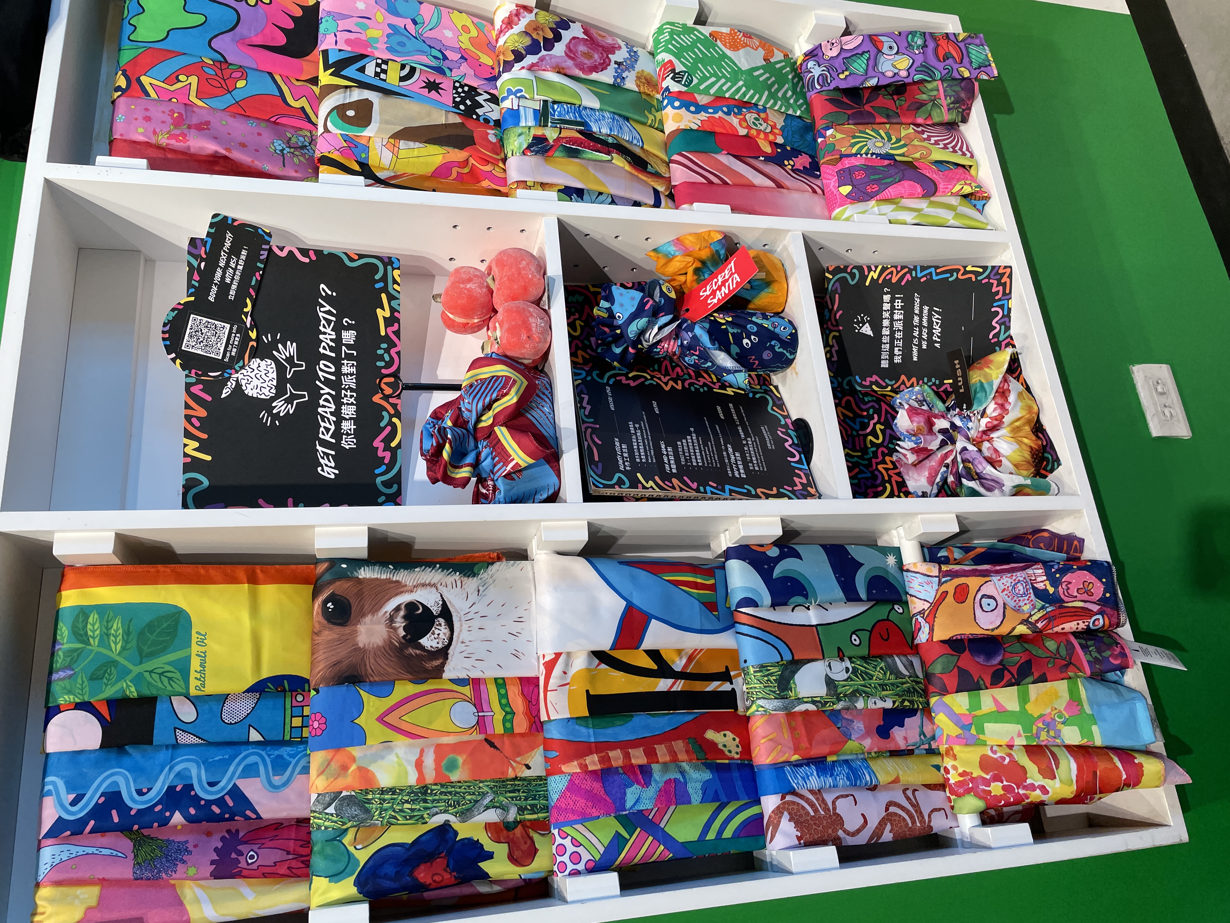 Gift wraps