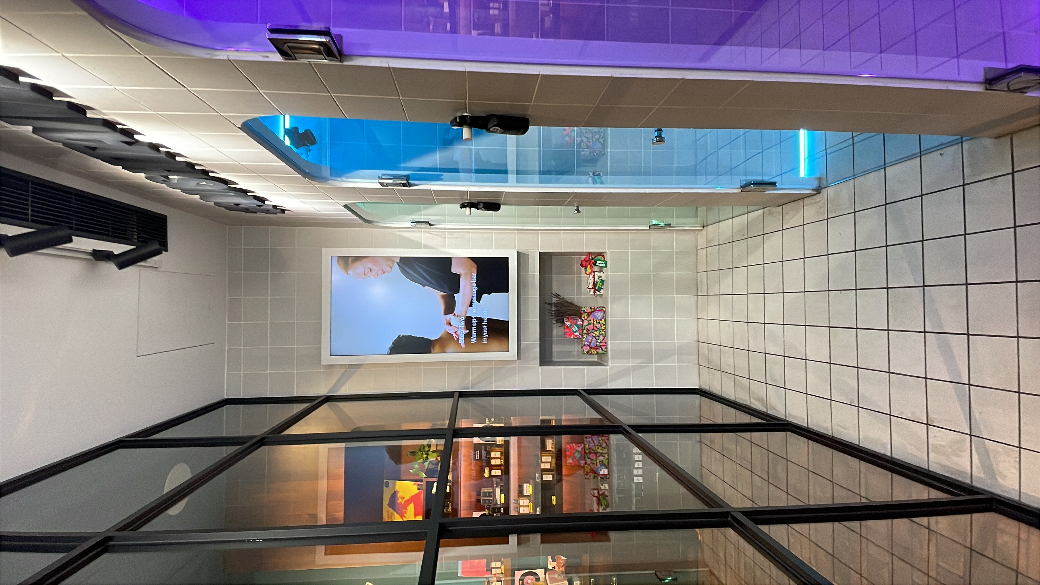 Shower corridor
