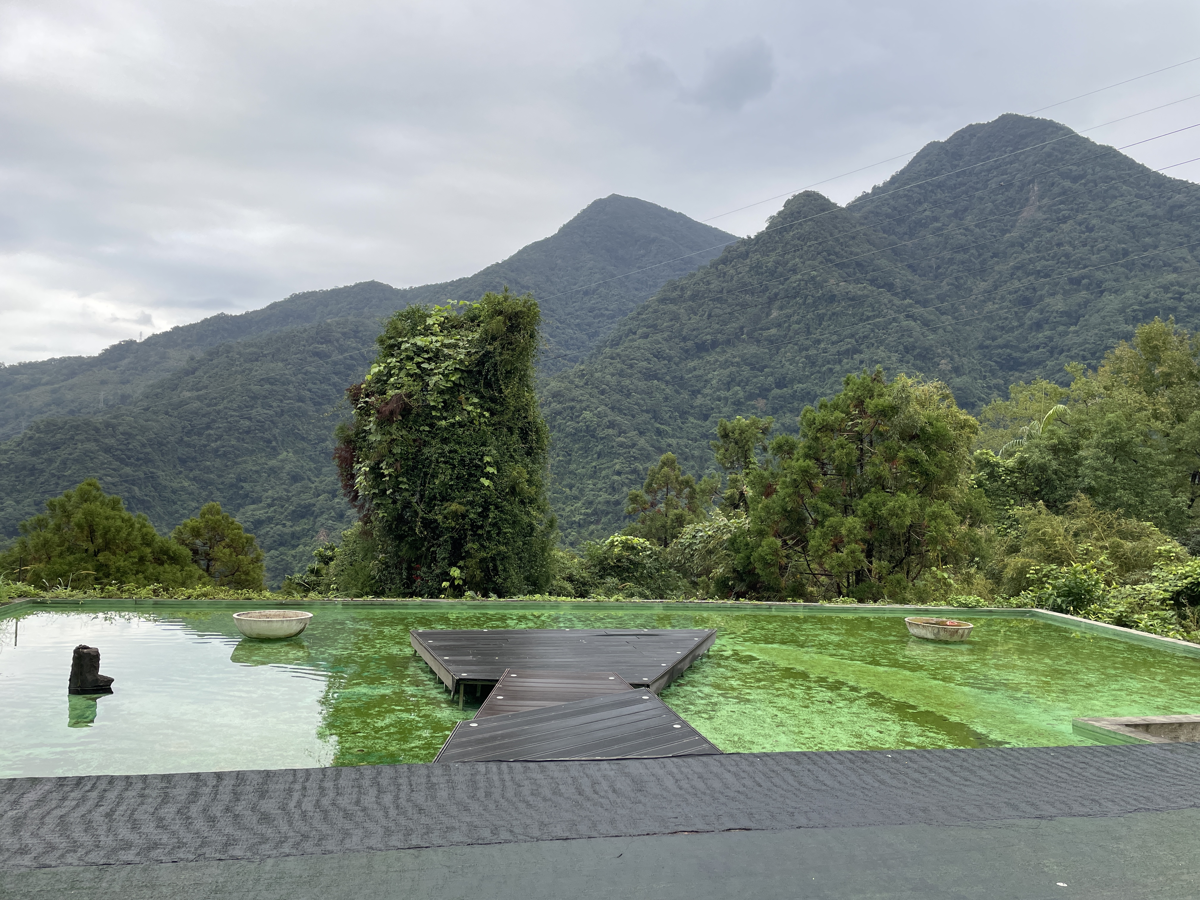 Outdoor water feature with mountain