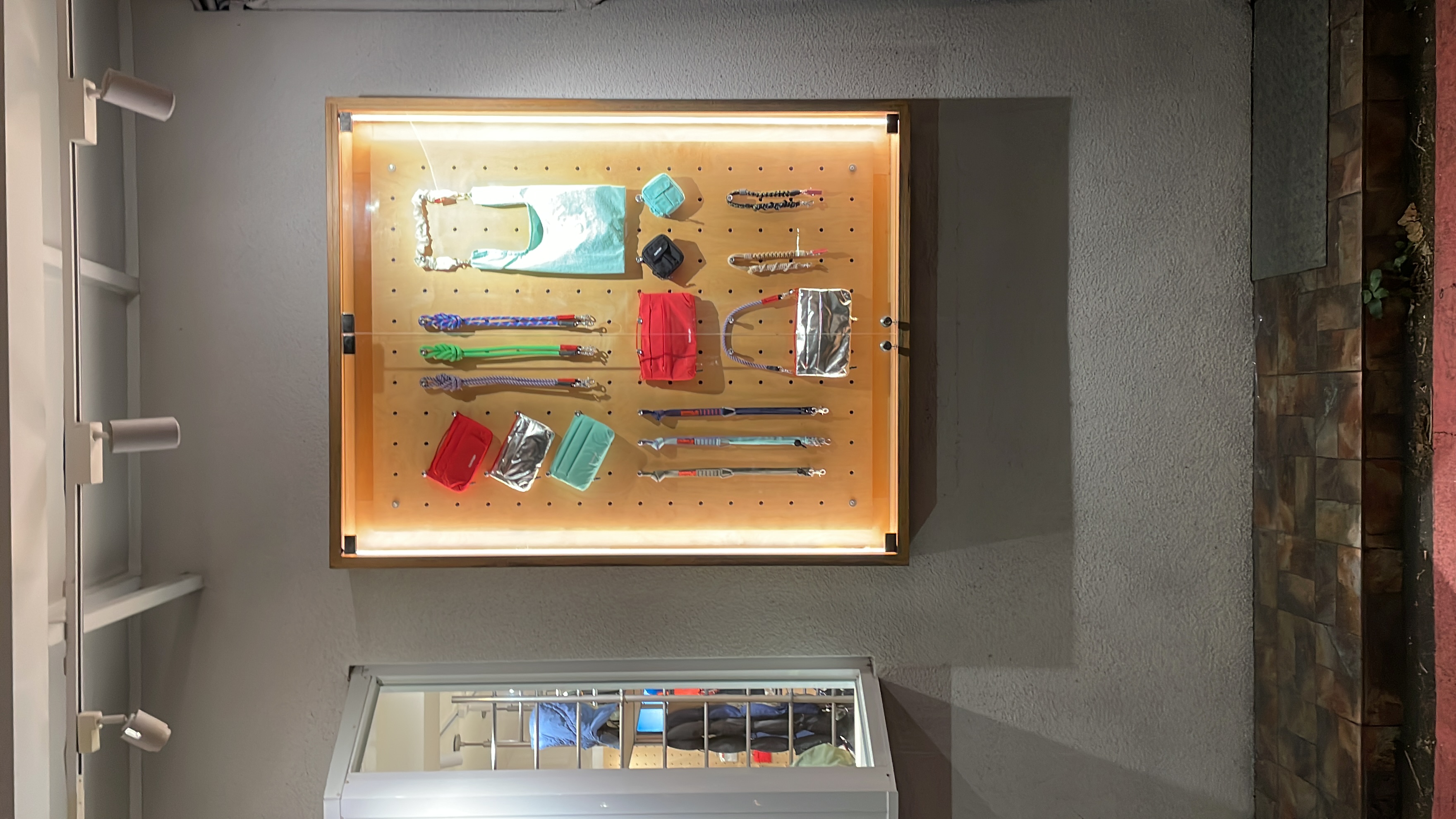 Display case
