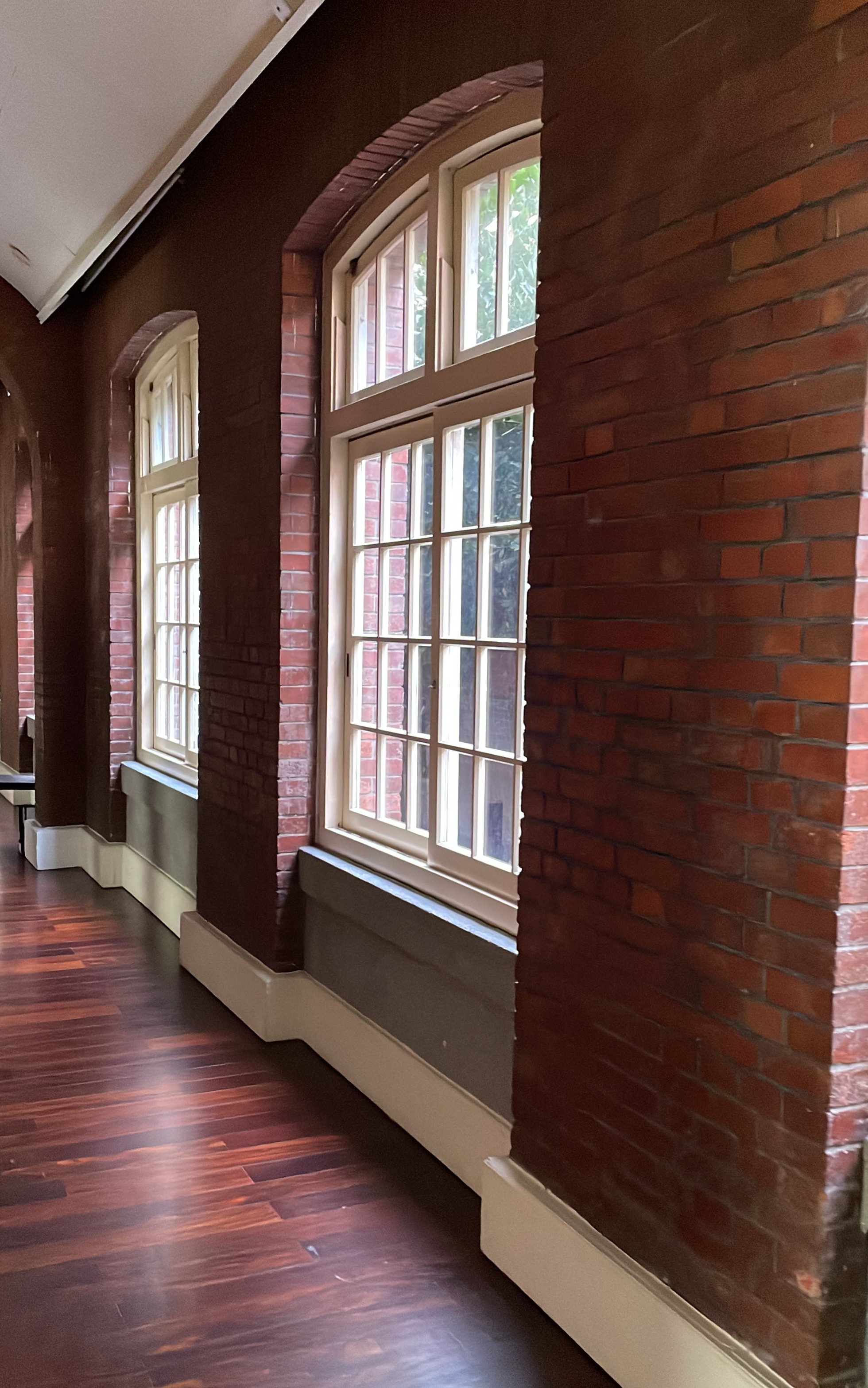 Ceiling arches windows