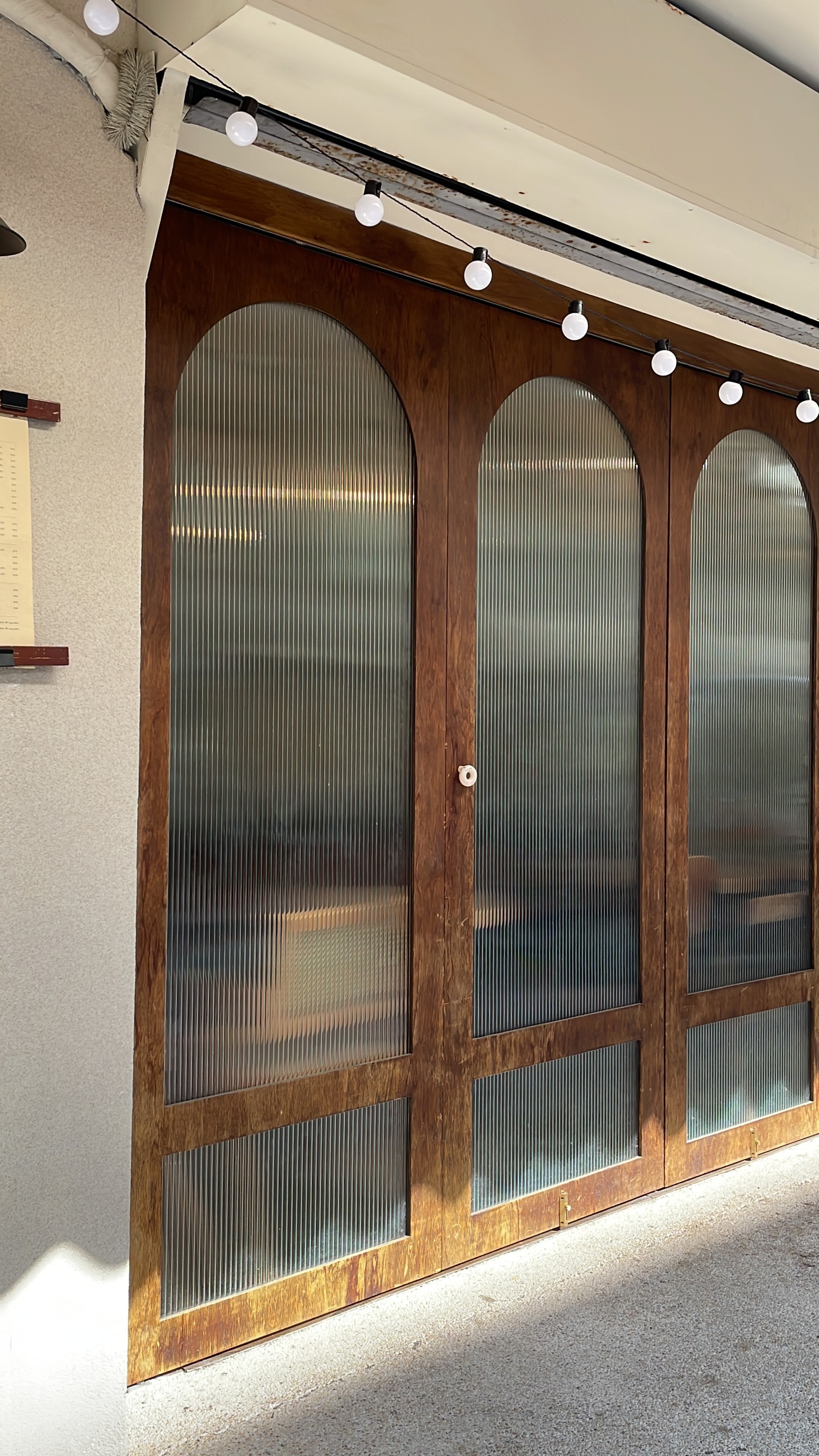 triple arch door